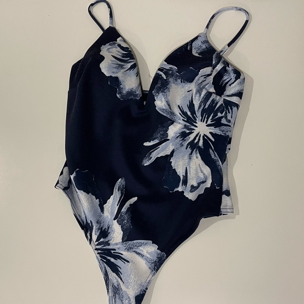 Cute body suit